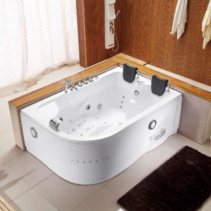 جاكوزي مع بنل مستطيل من SILVER