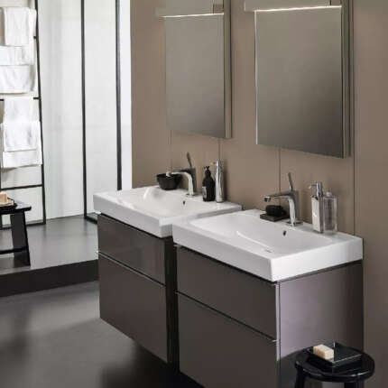 كبينة مغسلة خشبية من GEBERIT